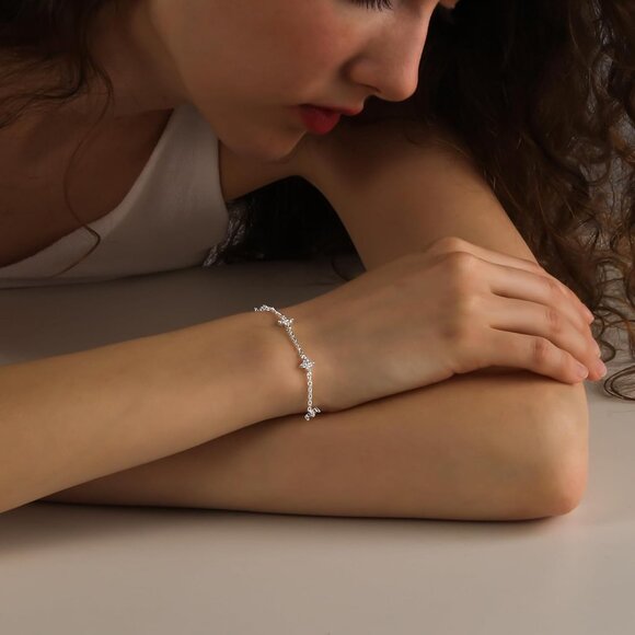 Sterling Silver Round Clover Link Chain Ring Bracelet Hand Chain for Women - Picture 3 of 7